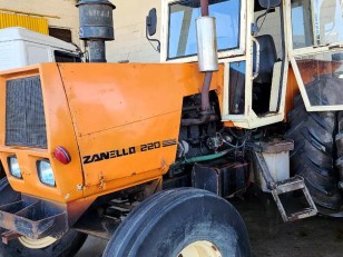 Tractor Zanello 220