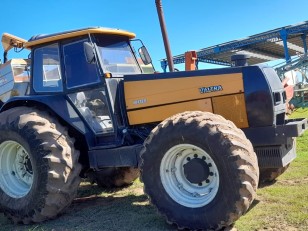 Tractor Valtra BH 180