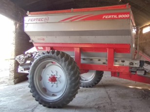 Fertilizadora Fertec F9000 S5